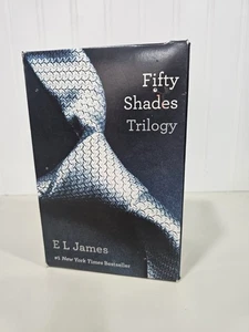 FIFTY SHADES TRILOGY (Books 1-3) 50 Shades of Grey Darker & Freed Boxed Set! - Picture 1 of 10