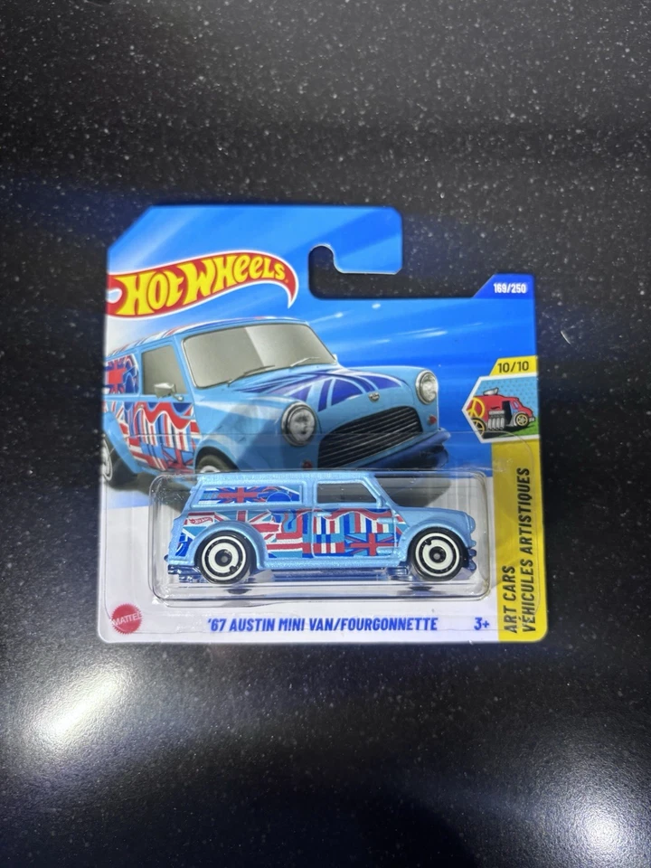 Hot Wheels Austin Mini Van - Immagine 1 di 1