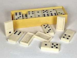 Domino board game Domino Sputnik Cosmos Domino Board Game USSR Soviet Vintage - Picture 1 of 7