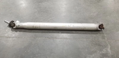 20 NISSAN TITAN 4X4 REAR DRIVE SHAFT Foto 1 de 4