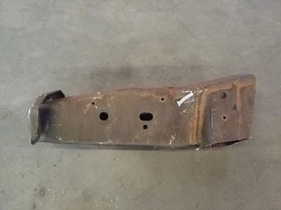 Передний правый рамный гудок | Подходит для Ford Expedition 07 08 - Изображение 1 из 4