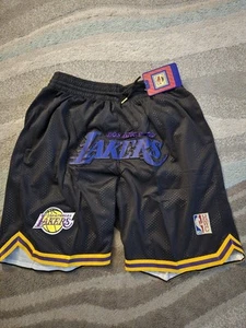Los Angeles Lakers Shorts Sizes M-XXXXL - Picture 1 of 2