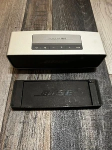Bose Soundlink Mini Portable Wireless Bluetooth Speaker Silver No Power Adapter - Picture 1 of 4