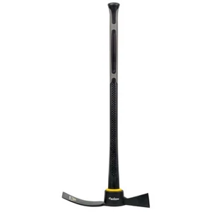 Cyclone 2.2kg Fibreglass Handle Cutter Mattock - Picture 1 of 2