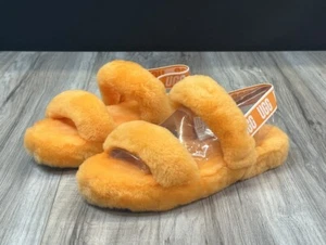 Ugg Oh Yeah Orange Sheepskin K/1115752K Youth Size 6 / Women’s 7.5 New in Box - Picture 1 of 8