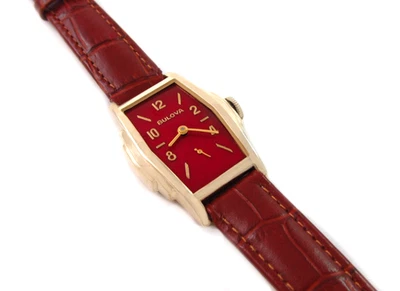 Stunning 1938 Crimson Red BULOVA  American Clipper Men's Vintage Watch - Runs - Image 1 of 4