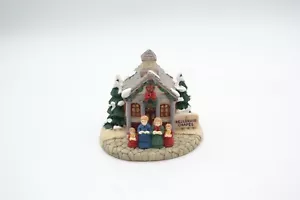 Coleccionable De Colección 1993 May Co. Crystal Falls Village - Hillbrook Chapel Carolers - Imagen 1 de 6
