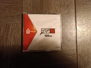Disquette IOMEGA ZIP 100MB NEUVE sous BLISTER - Photo 1/2