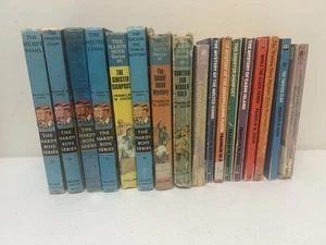 Hardy Boys Vintage Hardcover Softcover Books Lot Of 17 #2 #18 #25 #23 #22 - Picture 1 of 22