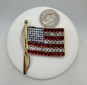 Vtg Kenneth Jay Lane American Flag Brooch Pin Gold Tone Swarovski Estate Find - Picture 1 of 15
