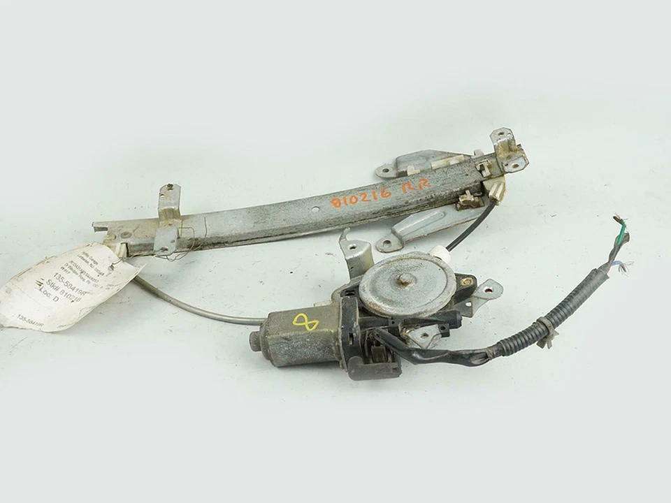 Nissan Máxima 2000-2003 regulador de ventana de puerta con motor pasajero trasero derecho OEM Foto 1 de 4