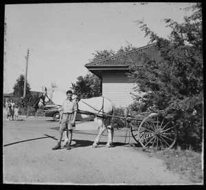VINTAGE Magic Lantern Slide FAIRBRIDGE FARM SCHOOL MOLONG C1949 PHOTO AUSTRALIA - Picture 1 of 2