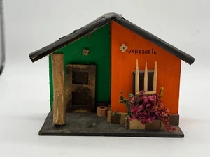 Sammlerstück, Souvenir, Holz, buntes Haus aus Venezuela - Bild 1 von 10