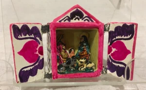 Miniatura Peruano Retablo Belén Navidad Creche Altar Caja Arte Popular 2.5" - Imagen 1 de 12