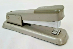 Vintage Bates 88 Stowaway Stapler - Picture 1 of 7