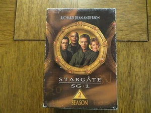 Stargate SG-1 Season 2 - Richard Dean Anderson - 1998 MGM 4-DVD (1 missing) - Picture 1 of 9