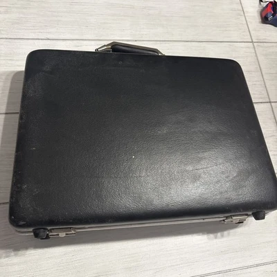 Hardshell Vintage AMERICAN TOURISTER Briefcase  - Image 1 of 4