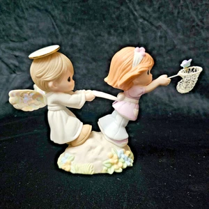 Precious Moments "Held By The Hands Of Faith" 990013 Angel Opalescent Wings NUEVO - Imagen 1 de 15