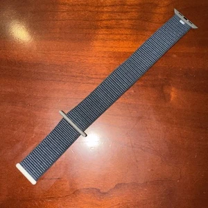 Cinturino Apple Watch Sport loop 45 mm Midnight MT593AM/A autentico per serie 9 8 SE - Foto 1 di 2
