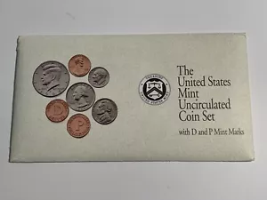 1992 US Mint UNC Set 12 Piece Clad Philadelphia & Denver OMP - Picture 1 of 3