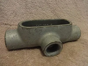 Eaton Crouse Hinds T27 Iron Alloy Form 7 Type T Threaded Conduit Body 3/4" NEW - Picture 1 of 7