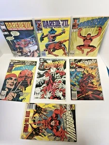 Lote de 7 cómics de Daredevil Marvel #179, #180, #226, #271, #219, #312, #313 - Imagen 1 de 8