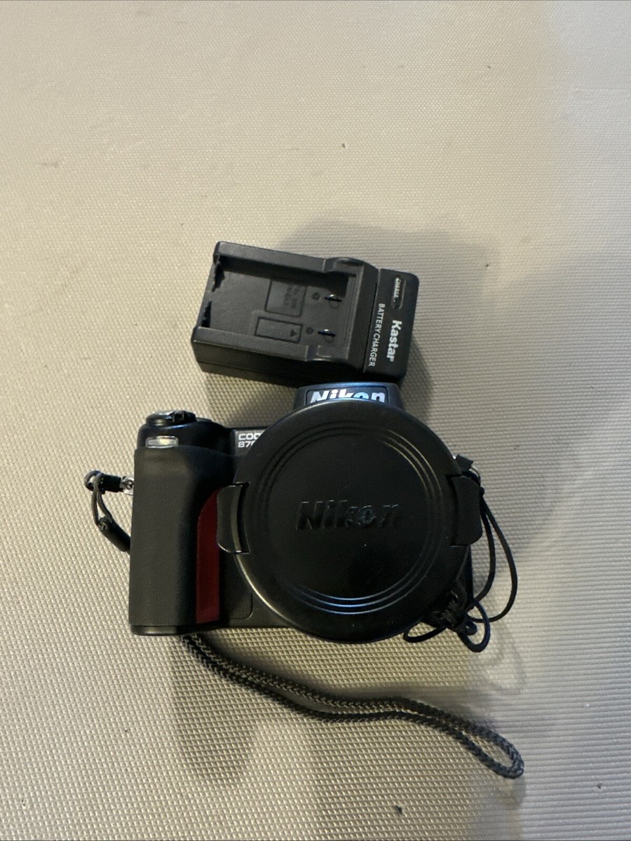 【動作品】✨美品✨NIKON COOLPIX8700 Nikon COOLPIX8700 | 出張撮影 スタジオたいとう ☆東京都台東区