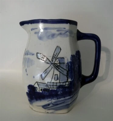 Jarra de leche/agua Art Deco c1925 temática molino de viento 8" Japón azul y blanco Foto 1 de 4