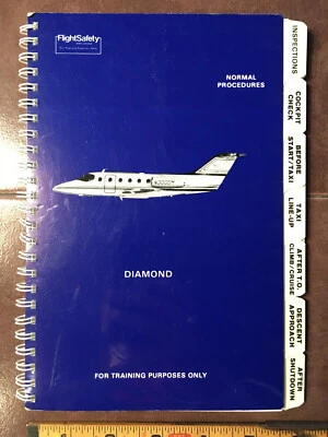 Lista de verificación de piloto normal Mitsubishi MU-300 Diamond 1/1A Foto 1 de 4