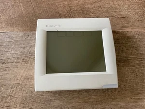 Honeywell Termosato Digitale Programmabile Touchscreen Vision Pro TH8321R1001 - Foto 1 di 4