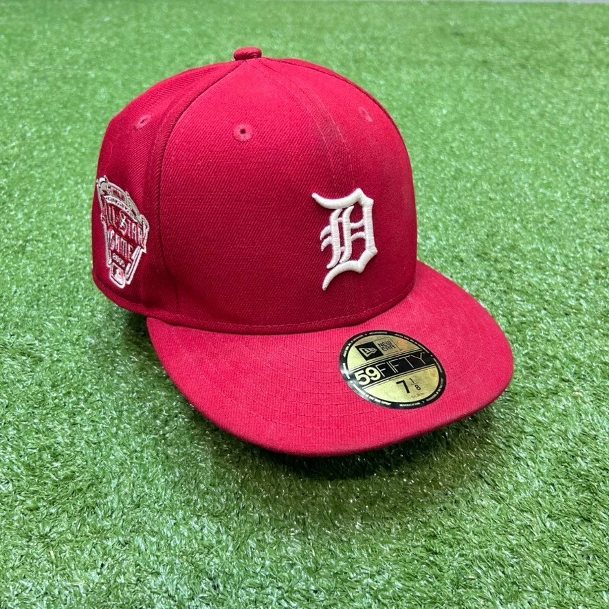 New Era 59FIFTY Detroit Tigers 2005 All Star Game Solid Red Fitted Hat 7 1/8 - Image 1 of 4