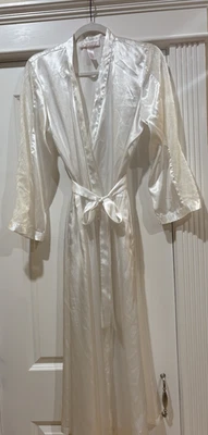 Bata Oscar De La Renta Etiqueta Rosa Talla M Blanca Novia Boda Foto 1 de 4