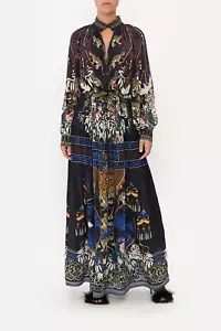 NUEVO VESTIDO CAMILLA HOLLYWOOD HEIST MANGA LARGA CON CUELLO CRISTALES DE SEDA PRECIO DE VENTA SUGERIDO POR EL FABRICANTE $899 - Imagen 1 de 5