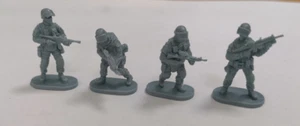 1/72 Special Police Officers with Four Members Resin Model - Picture 1 of 4