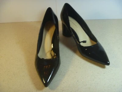 Zara Basic Collection Womens Pumps Shoes Size 10 EU 41 Black Barrell Heel Pointy - Image 1 of 4