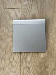Apple Magic Trackpad A1339 Wireless Bluetooth for Mac Multi-Touch Mc380LL/A - Zdjęcie 1 z 3