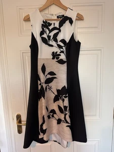 DKNY Black & White Sleeveless Fit & Flare Dress – UK 8 Elegant Floral - Picture 1 of 4