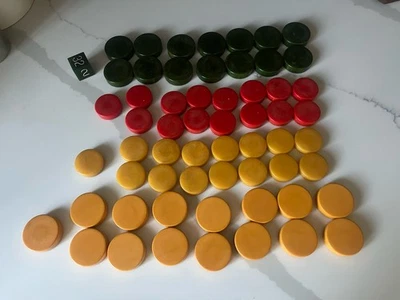 Crisloid Backgammon Bakelite Catalin Checkers Jumbo 59pc Green Egg yolk Swirl - Image 1 of 4
