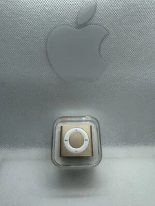 Apple iPod Shuffle - 4. Generation Gold Rose Bronze 2GB MKM92FD/A Model 2015 New - Picture 1 of 4