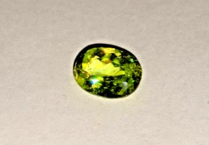 2.49ct. Gorgeous sparkle sphene - Picture 1 of 3