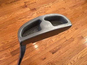 Vintage Tommy Armour T-LINE IX Hammerputter. Einzigartige Hohlräume. RH, 30,5" Länge. - Bild 1 von 7