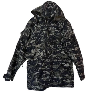 USN Working Parka Goretex Jacket Size Small Short USGI Blueberry Digital Camo - Picture 1 of 11