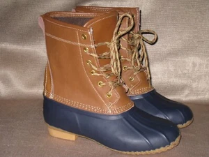Khombu Wmn's "Letty" Duck boot. Tan leather/navy rubber. Sz 6M. New w/o box - Picture 1 of 5