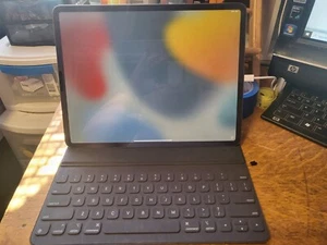 Apple iPad Pro 3rd Gen. 64GB, Wi-Fi, 12.9 in - Space Gray - Picture 1 of 6