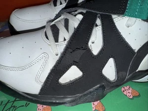Nike Air Unlimited Esmeralda-Negro Para hombres 11 EE. UU. [889013-001] Baloncesto Retro - Imagen 1 de 17
