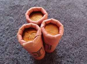 1965 **Original Bank Wrapped ** Uncirculated Lincoln Cent Roll - OBW Penny's --- - Picture 1 of 9