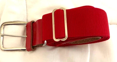 Cinturón de béisbol juvenil niño grande rojo usado Foto 1 de 3