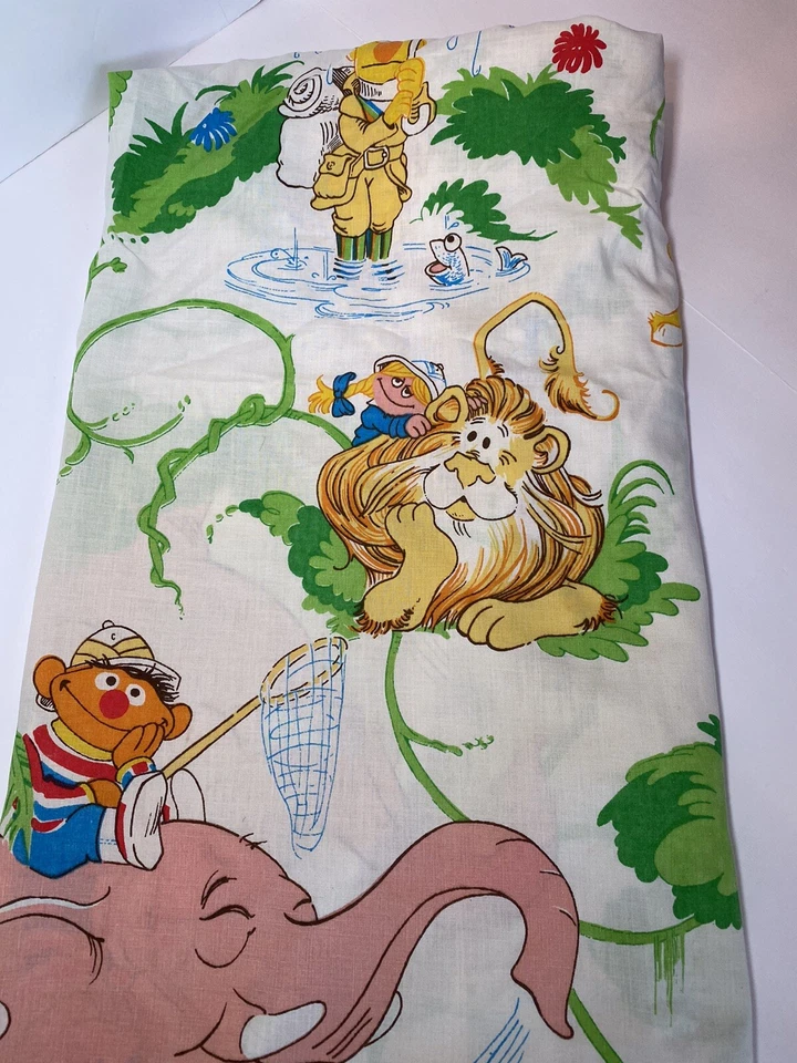 1 hoja plana doble Sesame Street Cookie Monster Ernie Bert Foto 1 de 4