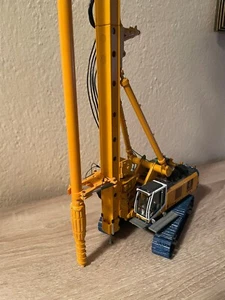 BAUER BG 40  LIEBHERR LRB 1:50 LIEBHERR HS SPEZIALTIEFBAU SOILMEC DELMAG WSI NZG - Bild 1 von 4