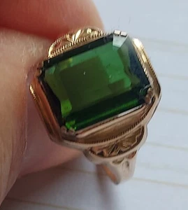 Antique 10 k yellow gold ring with 3 ct green tourmaline size 6.25 - Picture 1 of 5